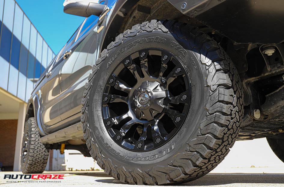 FORD-RANGER-VAPOR-MATTE-BLACK